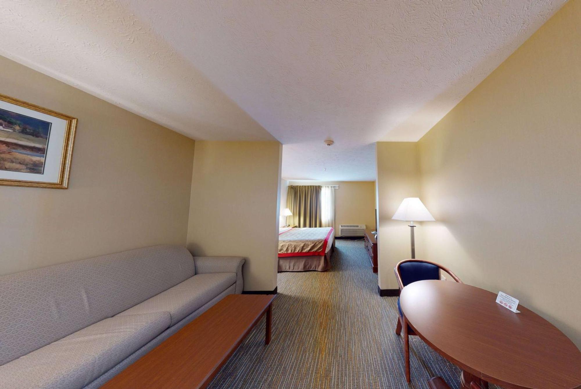 Ramada By Wyndham Strasburg - Shenandoah Valley Dış mekan fotoğraf